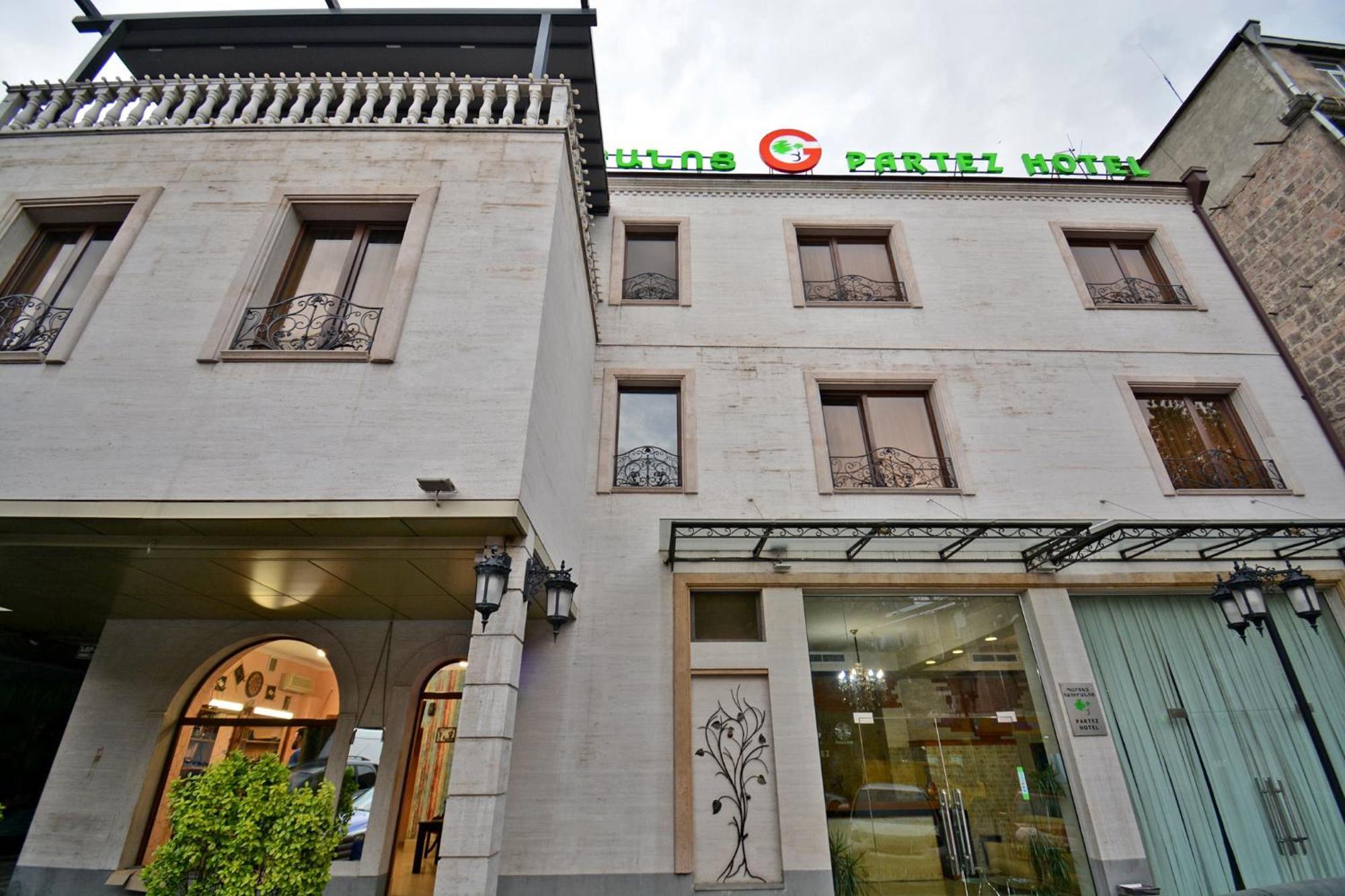 Hotel Partiez Jerevan Eksteriør billede